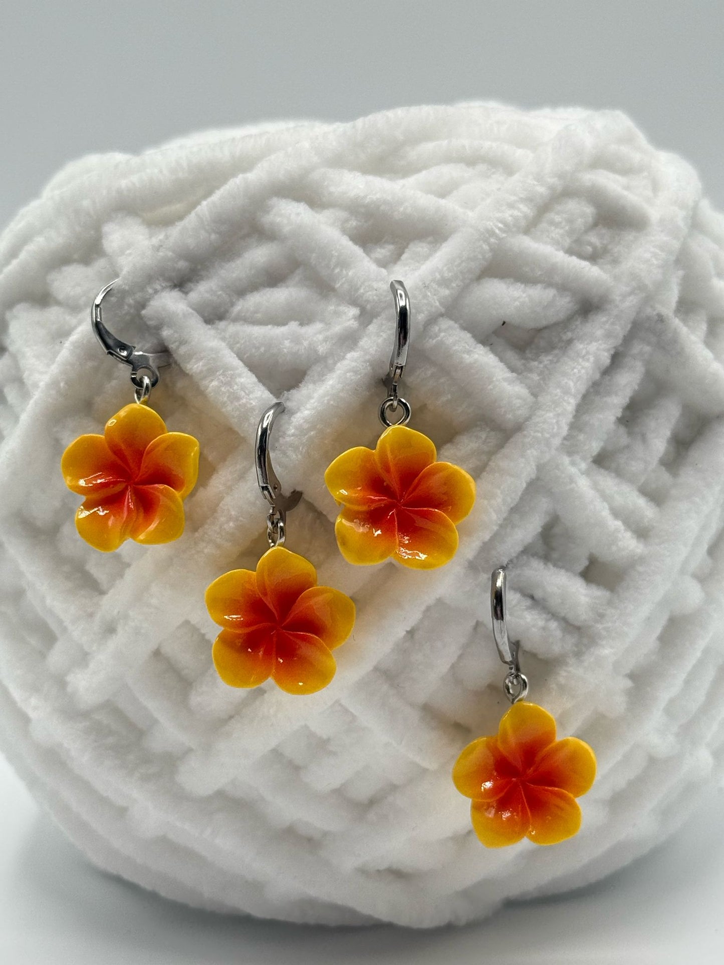 Gelbe Blumen Maschenmarkierer