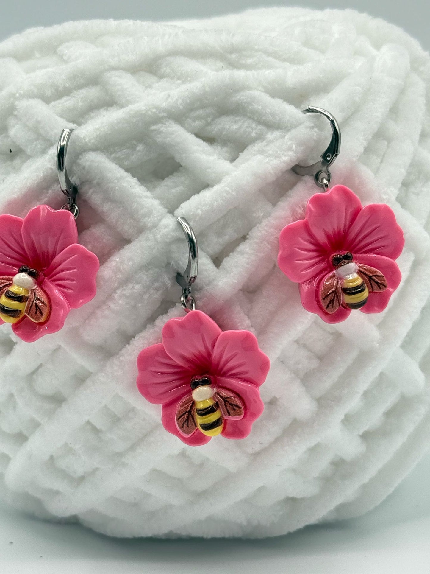 Biene mit pinker Blume Maschenmarkierer