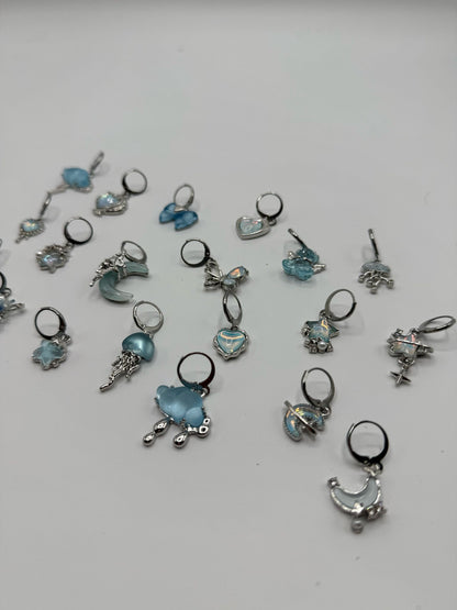 Zufalls blauer Glitzer Maschenmarkierer