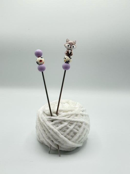 Lila Fuchs Amigurumi Sticks