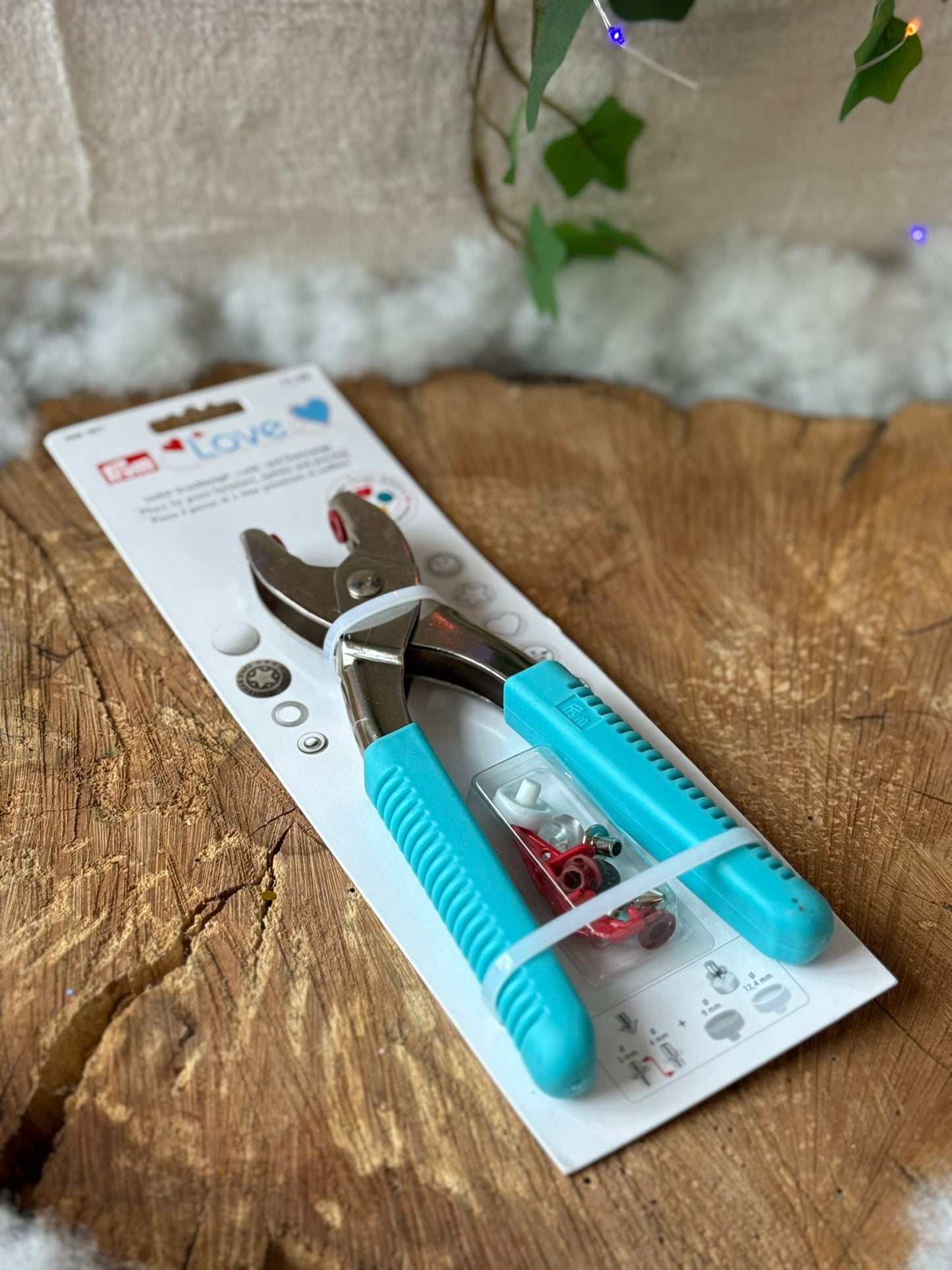 Blaue Sicherheitsaugen Zange