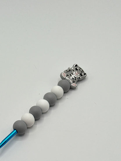 grauer Tiger Nadel