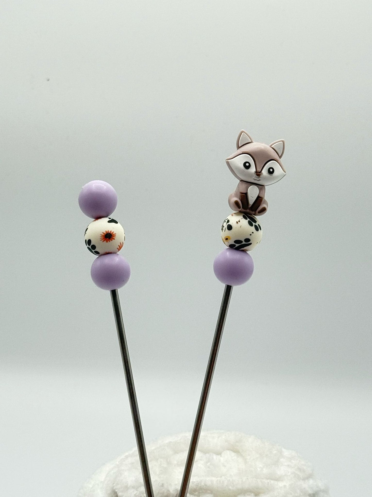 Lila Fuchs Amigurumi Sticks